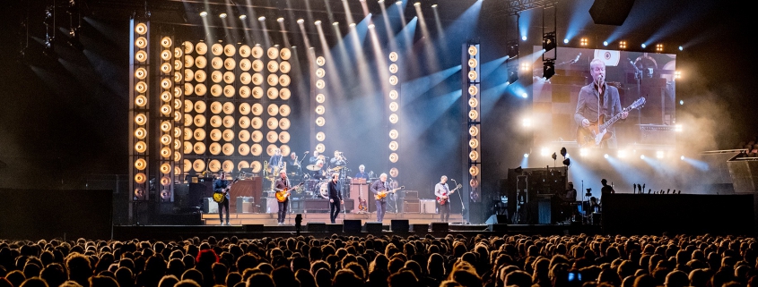The Analogues play "Abbey Road" at Zigg0 Dome